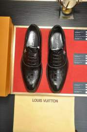 Picture of Louis Vuitton Shoes _SKULVsz38-45hnh071214611